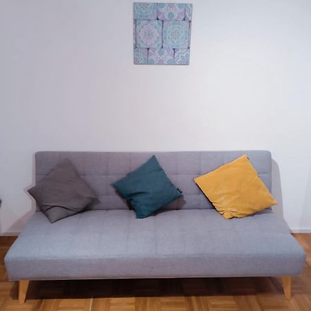 Sonniges 2-Zimmer-Gartenapartment Битигхайм-Бисинген Екстериор снимка